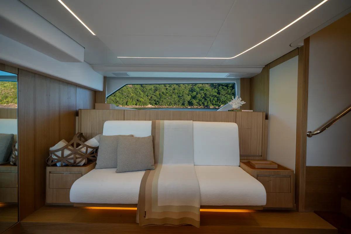 Intermarine 60 — Suítes (6 de 7)
