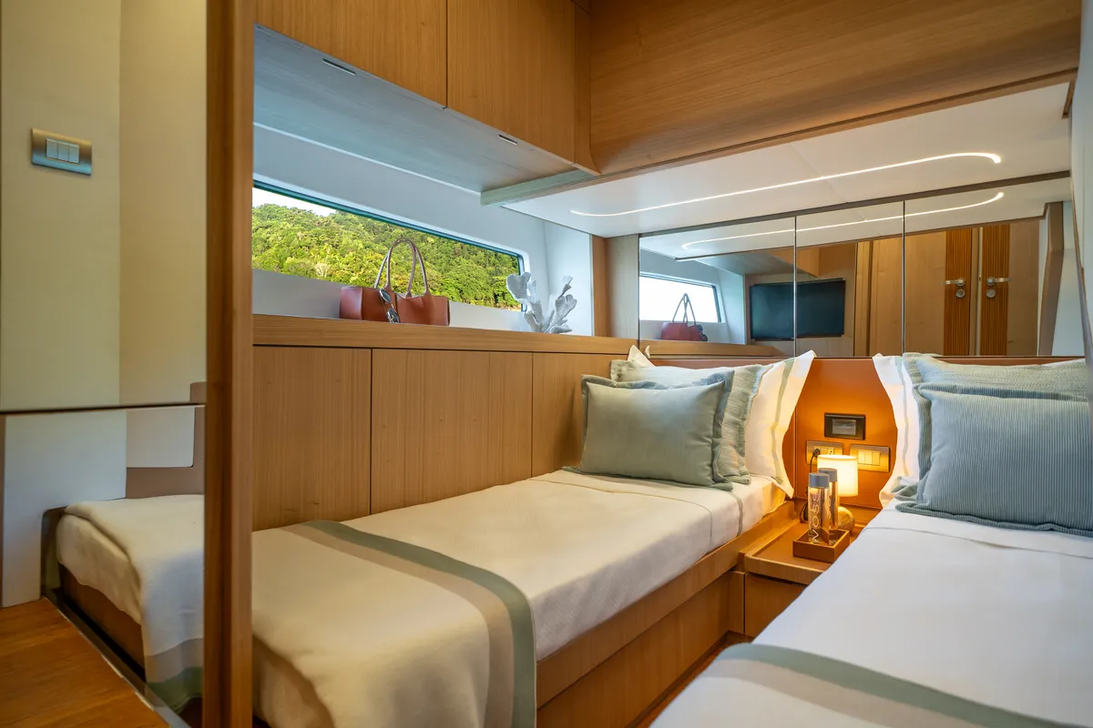 Intermarine 60 — Suítes (3 de 7)