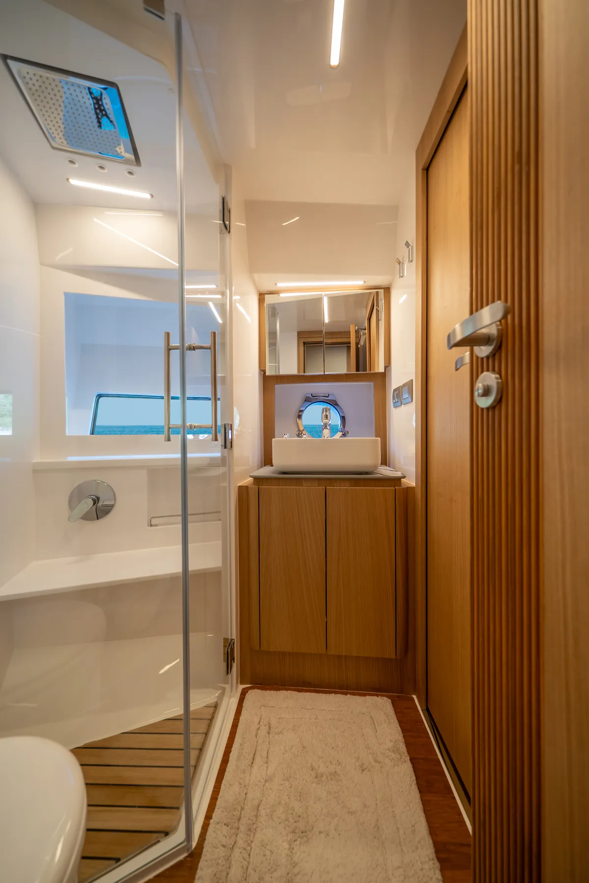 Intermarine 60 — Suítes (7 de 7)
